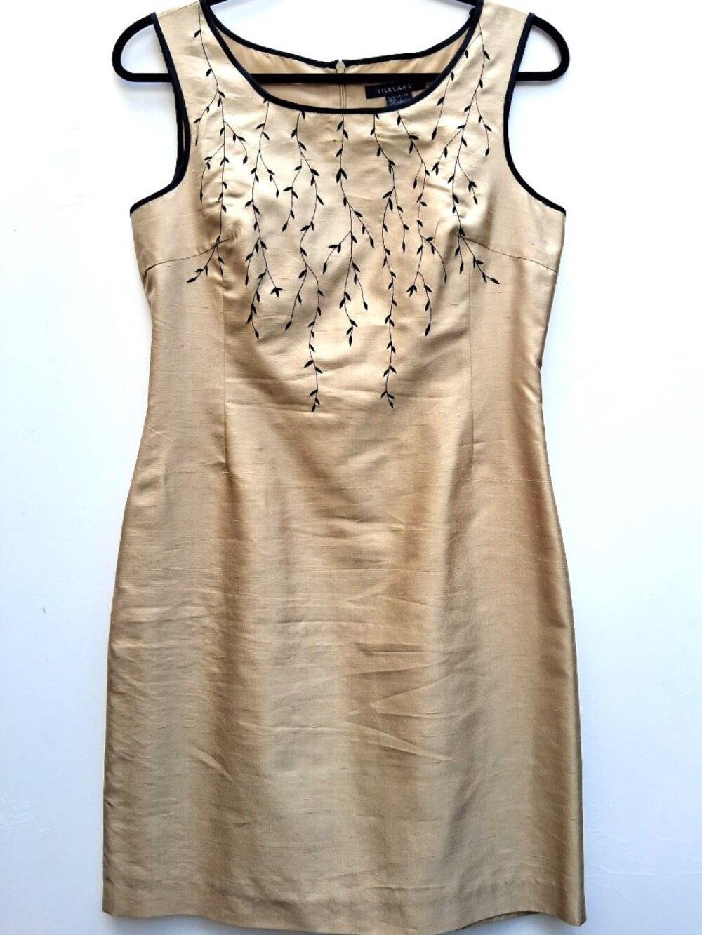SILKLAND embroidered silk sleeveless sheath dress, lined, gold and black (s. 6)